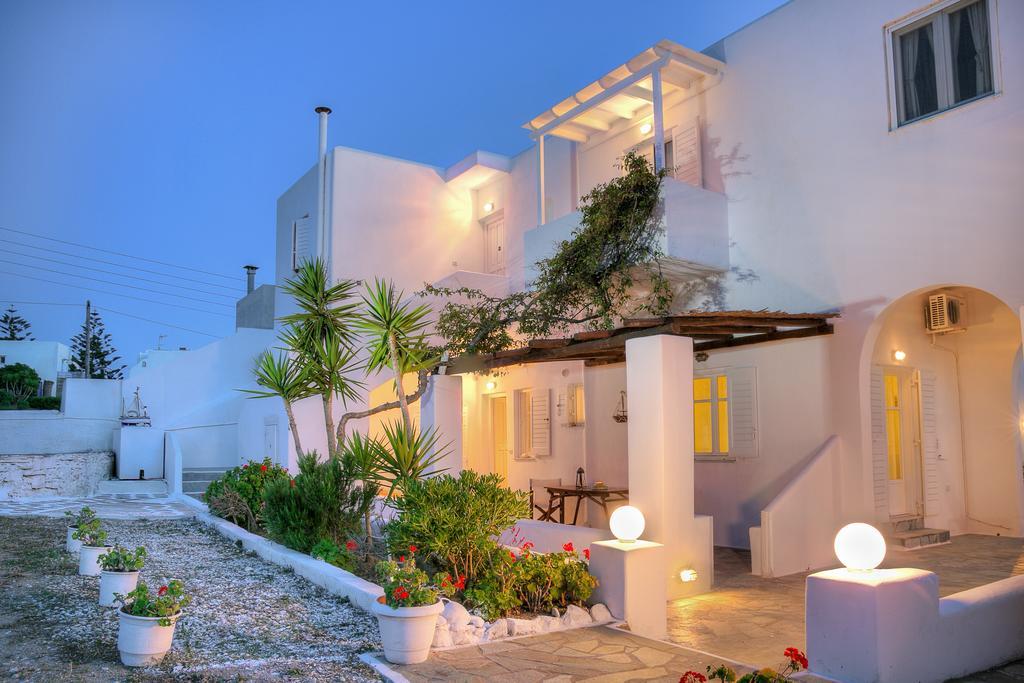 Paros Rita Studios Piso Livadi Room photo